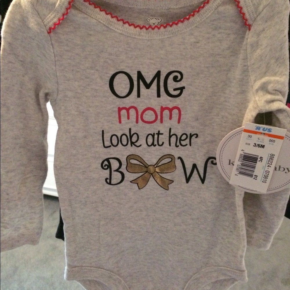 3-6 month girls New set of 3 long sleeve onesies